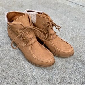 Mad Love Lace Up Wedge Booties 9